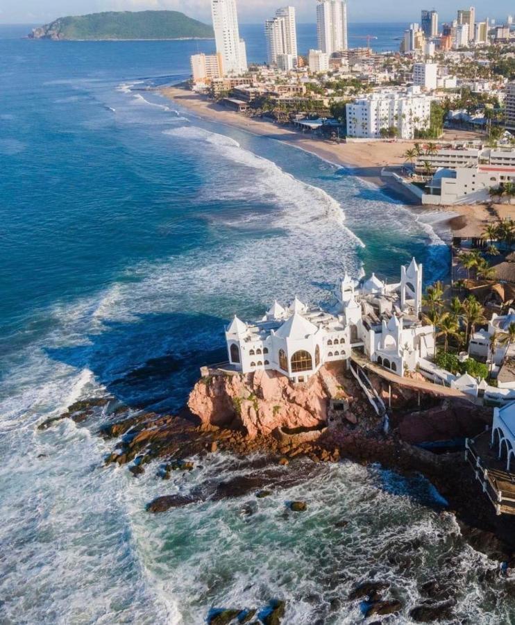 Casa Brisa Y Departamentos! A 3 Min La Playa&Malecon Villa Mazatlán Kültér fotó